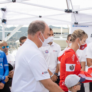 La famille princière de Monaco au départ de la 3ème édition de la course "The Crossing : Calvi-Monaco Water Bike Challenge". Ce défi caritatif organisé par la Fondation Princesse Charlène se déroule les 12 et 13 septembre. Deux équipes de quatre athlètes, parmi lesquels la Princesse et son frère Gareth Wittstock, secrétaire général de la fondation, vont se relayer en water bike durant 24h pour relier les 180km qui séparent Calvi de Monaco. Calvi, le 12 septembre 2020. © Olivier Huitel/Pool Monaco/Bestimage