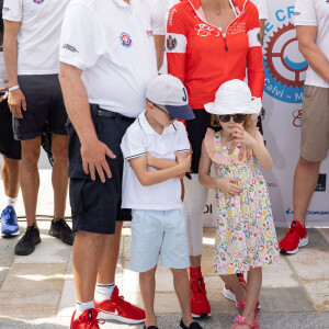 La famille princière de Monaco au départ de la 3ème édition de la course "The Crossing : Calvi-Monaco Water Bike Challenge". Ce défi caritatif organisé par la Fondation Princesse Charlène se déroule les 12 et 13 septembre. Deux équipes de quatre athlètes, parmi lesquels la Princesse et son frère Gareth Wittstock, secrétaire général de la fondation, vont se relayer en water bike durant 24h pour relier les 180km qui séparent Calvi de Monaco. Calvi, le 12 septembre 2020. © Olivier Huitel/Pool Monaco/Bestimage