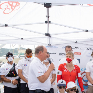 La famille princière de Monaco au départ de la 3ème édition de la course "The Crossing : Calvi-Monaco Water Bike Challenge". Ce défi caritatif organisé par la Fondation Princesse Charlène se déroule les 12 et 13 septembre. Deux équipes de quatre athlètes, parmi lesquels la Princesse et son frère Gareth Wittstock, secrétaire général de la fondation, vont se relayer en water bike durant 24h pour relier les 180km qui séparent Calvi de Monaco. Calvi, le 12 septembre 2020. © Olivier Huitel/Pool Monaco/Bestimage
