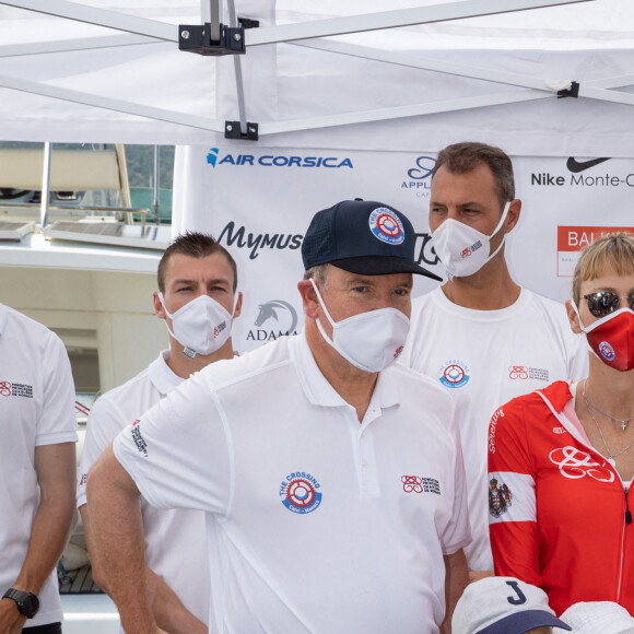 La famille princière de Monaco au départ de la 3ème édition de la course "The Crossing : Calvi-Monaco Water Bike Challenge". Ce défi caritatif organisé par la Fondation Princesse Charlène se déroule les 12 et 13 septembre. Deux équipes de quatre athlètes, parmi lesquels la Princesse et son frère Gareth Wittstock, secrétaire général de la fondation, vont se relayer en water bike durant 24h pour relier les 180km qui séparent Calvi de Monaco. Calvi, le 12 septembre 2020. © Olivier Huitel/Pool Monaco/Bestimage