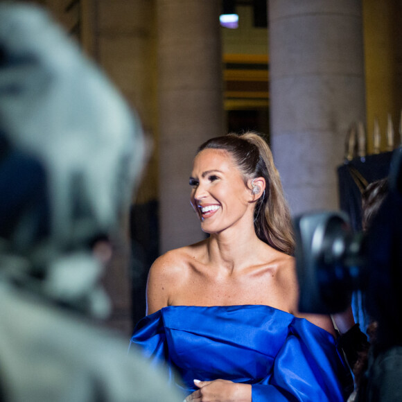 Exclusif - Vitaa - Backstage de l'enregistrement de l'émission "La chanson de l'année" dans les jardins du Palais Royal à Paris, qui sera diffusée le 12 juin sur TF1. Le 11 juin 2020. © Cyril Moreau / Bestimage