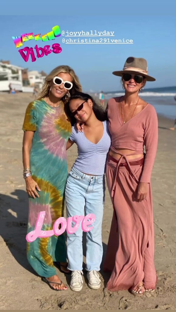 Laeticia Hallyday, sa fille Joy et son amie Christina sur Instagram, le 21 septembre 2020.