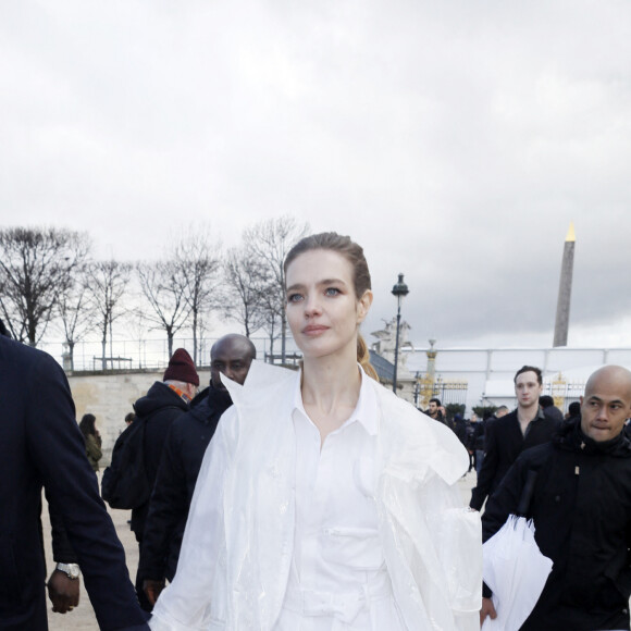 Antoine Arnault et sa compagne Natalia Vodianova - Arrivées au défilé de mode Homme automne-hiver 2019/2020 "Louis Vuitton" à Paris. Le 17 janvier 2019 © CVS-Veeren / Bestimage 