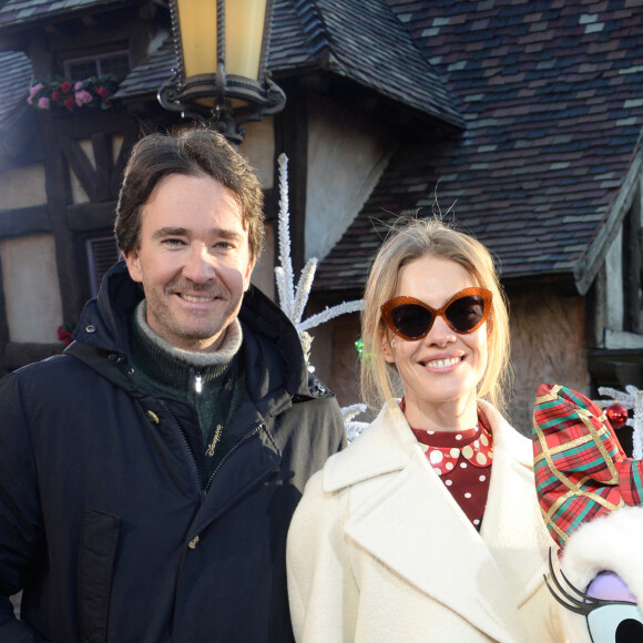 Exclusif - Antoine Arnault et sa compagne Natalia Vodianova - Célébration des 90 ans de magie avec Mickey à Disneyand Paris le 17 novembre 2018. La nouvelle saison de Noël célèbrera 90 ans de fun avec Mickey du 10 novembre 2018 au 6 janvier 2019. © Veeren/Bestimage 