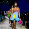 Défilé Versace collection printemps-été 2021 lors de la Fashion Week de Milan, le 25 septembre 2020.