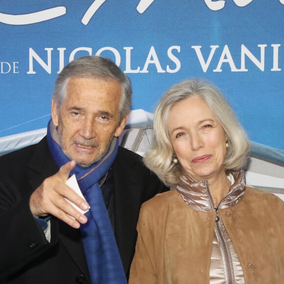 Alain Doutey et sa femme Arièle Sémenoff (les parents de Mélanie Doutey) à l'avant-première du film "Donne-moi des Ailes" au cinéma UGC Normandie à Paris, le 6 octobre 2019. © Denis Guignebourg/Bestimage