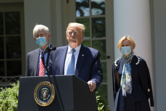 Donald Trump prend de la chloroquine pour se prémunir du coronavirus - Donald Trump lors d'un briefing sur le Coronavirus (COVID-19) à la Maison Blanche à Washington. Le 15 mai 2020 