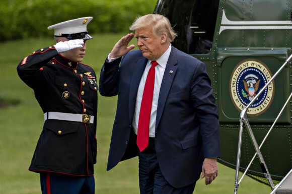 Le Président Donald Trump - Arrivée avec Marine One sur la pelouse sud de la Maison Blanche à Washington, DC, États-Unis, le jeudi 14 mai 2020.