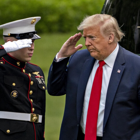Le Président Donald Trump - Arrivée avec Marine One sur la pelouse sud de la Maison Blanche à Washington, DC, États-Unis, le jeudi 14 mai 2020.