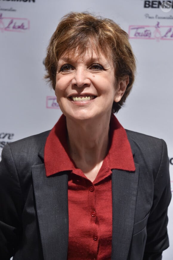 Catherine Laborde - Conférence de presse "Delacre by Bensimon" dans la boutique "BENSIMON HOME AUTOUR DU MONDE" à Paris. Le 23 juin 2016 © Lionel Urman / Bestimage