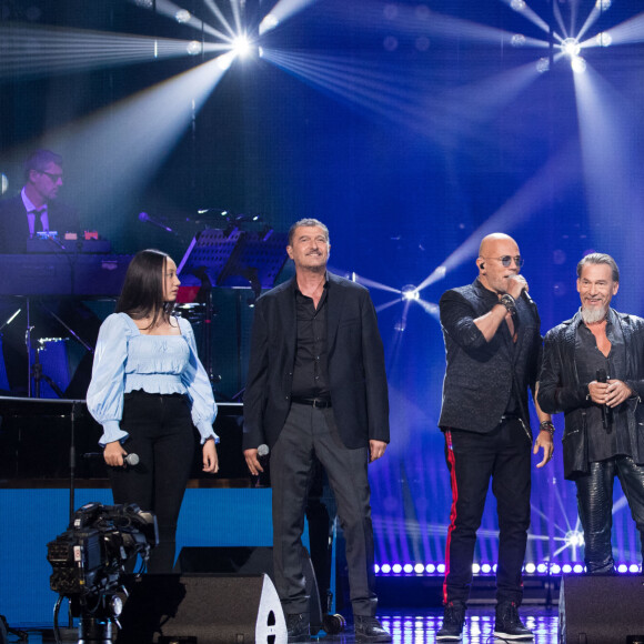 Exclusif - Lynn, Daniel Lévi, Pascal Obispo, Florent Pagny, Patrick Bruel, Khaled Mouzanar - Concert "Unis pour le Liban" à l'Olympia à Paris. Le 1er octobre 2020. Parrainé par le célèbre trompettiste I.Maalouf, ce grand concert caritatif a été retransmis depuis l'Olympia sur France 2. © Da Silva-Moreau / Bestimage