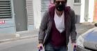 Patrick Bruel a annoncé s'être fait opérer et s'est montré avec des béquilles et une attelle dans une vidéo publiée sur son compte Instagram.