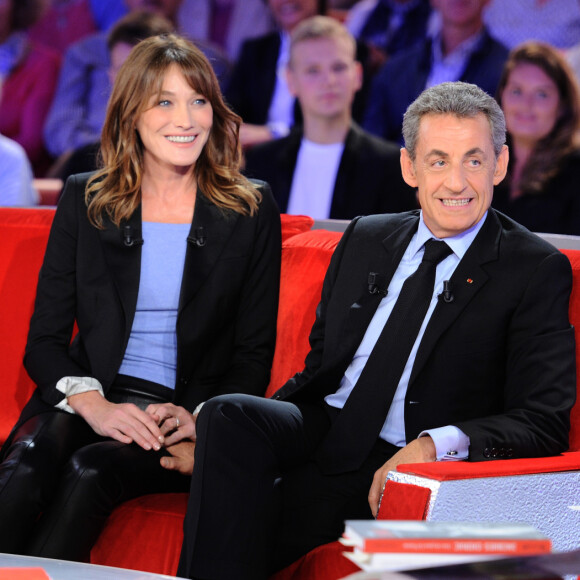 Exclusif - Carla Bruni-Sarkozy, Nicolas Sarkozy et Michel Drucker - Enregistrement de l'émission "Vivement Dimanche" à Paris le 30 septembre 2019. Diffusion le 06/10/2019 sur France 2 . © Guillaume Gaffiot/Bestimage