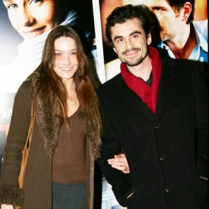 Carla Bruni et Rapahel Enthoven - Avant-première de Fauteuil d'orchestre, à Paris, en février 2006