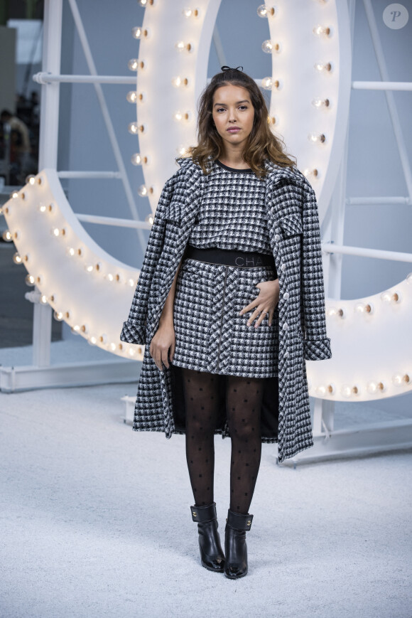 Lyna Khoudri - Photocall du défilé de mode prêt-à-porter printemps-été 2021 "Chanel" au Grand Palais à Paris. Le 6 octobre 2020. © Olivier Borde / Bestimage
