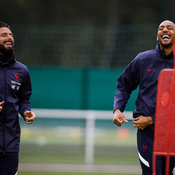 Olivier Giroud à l'entrainement de l'équipe de France de football au CNF à Clairefontaine le 6 octobre 2020. © Federico Pestellini / Panoramic / Bestimage