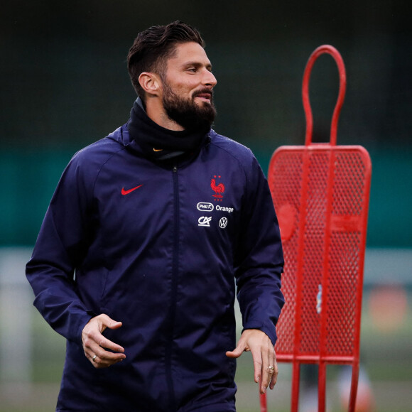 Olivier Giroud à l'entrainement de l'équipe de France de football au CNF à Clairefontaine le 6 octobre 2020. © Federico Pestellini / Panoramic / Bestimage