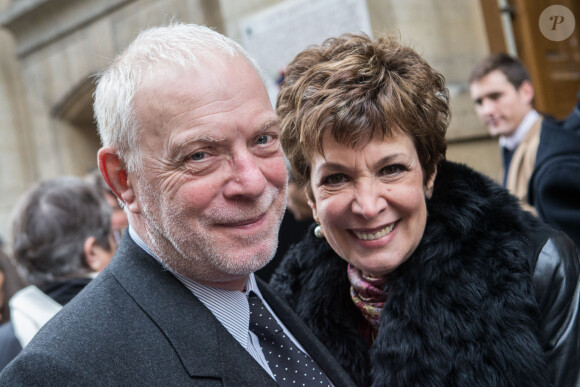 Catherine Laborde a epouse son compagnon de longue date Thomas Stern, publicitaire, samedi 9 novembre 2013 a la mairie du 2e arrondissement de Paris, en presence de ses amis les plus proches.