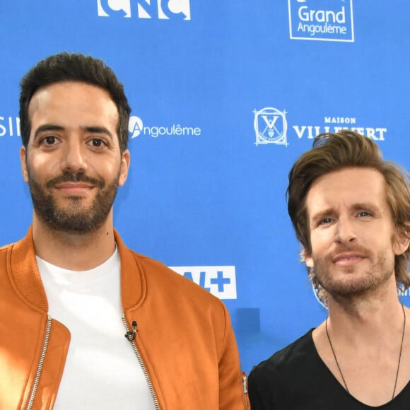 Tarek Boudali et Philippe Lacheau - Photocall du film "30 jours Max" - Festival du film Francophone d'Angoulême 2020 le 29 Août 2020. © Guirec Coadic / Bestimage 