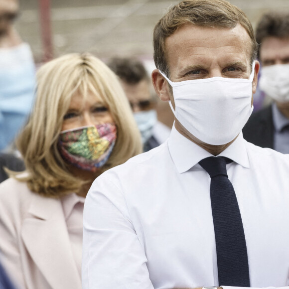 Brigitte Macron et Emmanuel Macron à Condom à l'occasion des journées européennes du patrimoine et de la troisième édition du Loto du Patrimoine, le 18 septembre 2020