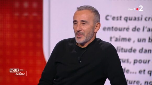 Elie Semoun face à Olivier Véran, le ministre de la Santé, dans l'émission "Vous avez la parole". Il a évoqué la mort de son père, Paul, que le confinement en EHPAD a fragilisé.