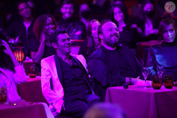 Jamel Debouzze et Alban Ivanov - Soirée de gala du Jamel Comedie Club au Paradis Latin avec Canal+ à Paris, le 8 octobre 2020. © RACHID BELLAK / BESTIMAGE 