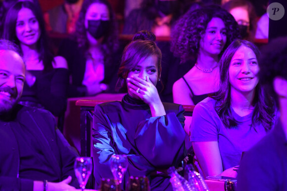 Amel Bent - Soirée de gala du Jamel Comedie Club au Paradis Latin avec Canal+ à Paris, le 8 octobre 2020. © RACHID BELLAK / BESTIMAGE 