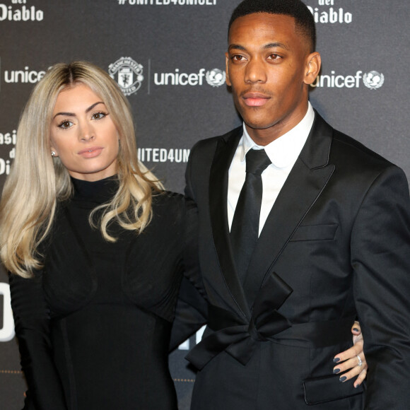 Anthony Martial et sa compagne Mélanie Da Cruz lors du dîner de gala "United For Unicef" à Mancheste