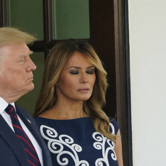 Le président Donald J. Trump, Melania Trump, Première dame, accueillent Benjamin Netanyahu, Premier ministre d'Israël et sa femme Sara Netanyahou pour signer les accords d'Abraham, un traité de paix avec l'État d'Israël à la Maison Blanche à Washington, DC le mardi 15 septembre 2020.