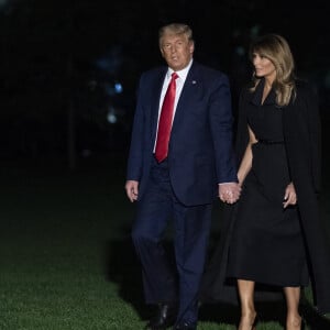 Donald Trump et sa femme Melania de retour à la Maison Blanche, après le dernier débat télévisé des élections présidentielles, qui s'est déroulé à Nashville. Washington. Le 22 octobre 2020.