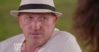 Fifi dans "L'amour vu du pré" sur M6 avec sa compagne Murielle