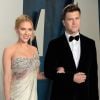 Scarlett Johansson et son fiancé Colin Jost - People à la soirée "Vanity Fair Oscar Party" après la 92ème cérémonie des Oscars 2020 au Wallis Annenberg Center for the Performing Arts à Los Angeles, le 9 février 2020. 