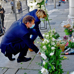 Christian Estrosi, le maire de Nice, et sa femme Laura Tenoudji Estrosi sont venus se recueillir sur le parvis de la Basilique Notre Dame de l'Assomption, le 30 octobre 2020, le lendemain de l'attentat qui a coûté la vie à 3 personnes. © Bruno Bebert / Bestimage 