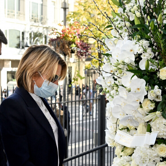 Christian Estrosi, le maire de Nice, et sa femme Laura Tenoudji Estrosi sont venus se recueillir sur le parvis de la Basilique Notre Dame de l'Assomption, le 30 octobre 2020, le lendemain de l'attentat qui a coûté la vie à 3 personnes. © Bruno Bebert / Bestimage