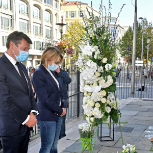 Christian Estrosi, le maire de Nice, et sa femme Laura Tenoudji Estrosi sont venus se recueillir sur le parvis de la Basilique Notre Dame de l'Assomption, le 30 octobre 2020, le lendemain de l'attentat qui a coûté la vie à 3 personnes. © Bruno Bebert / Bestimage 