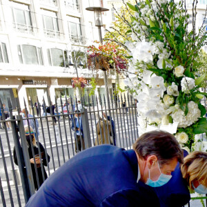 Christian Estrosi, le maire de Nice, et sa femme Laura Tenoudji Estrosi sont venus se recueillir sur le parvis de la Basilique Notre Dame de l'Assomption, le 30 octobre 2020, le lendemain de l'attentat qui a coûté la vie à 3 personnes. © Bruno Bebert / Bestimage 