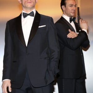 Daniel Craig et Sean Connery Wachsfiguren statues de cire de l'ancien interprètre de James Bond au musée Madame Tussaus à Berlin, le 4 octobre 2016. © Future-Image via ZUMA Press/Bestimage 