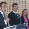Emmanuel Macron, Arnaud Montebourg et Axelle Lemaire - Passation de pouvoir entre Arnaud Montebourg et Emmanuel Macron au Ministère de l'économie et des finances à Paris, le 27 août 2014.