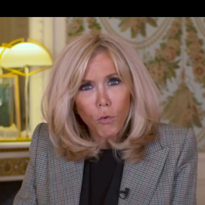 Brigitte Macron s'engage contre le harcèlement en milieu scolaire, lors de la 1ère Conférence internationale sur la lutte contre le harcèlement organisée par l'UNESCO, le 5 novembre 2020.