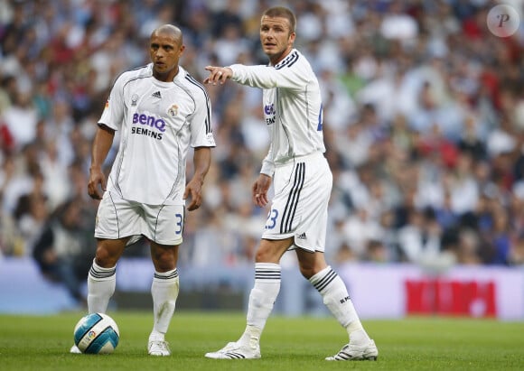 David Beckham et Roberto Carlos sous le maillot du Real Madrid en juin 2007.