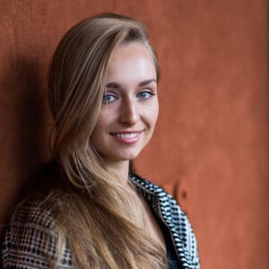 Emma Smet - People au village des Internationaux de Tennis de Roland Garros à Paris, le 6 juin 2018. © Cyril Moreau/Bestimage 