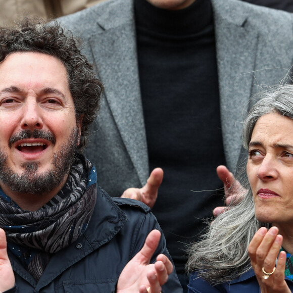 Guillaume Gallienne et sa femme Amandine - Célébrités dans les tribunes des internationaux de France de tennis de Roland Garros à Paris, France, le 7 juin 2019. © Cyril Moreau/Bestimage