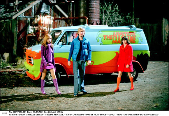 Sarah Michelle Gellar, Linda Cardellini et Freddie Prinze sur le tournage du film "Scooby-Doo 2". 