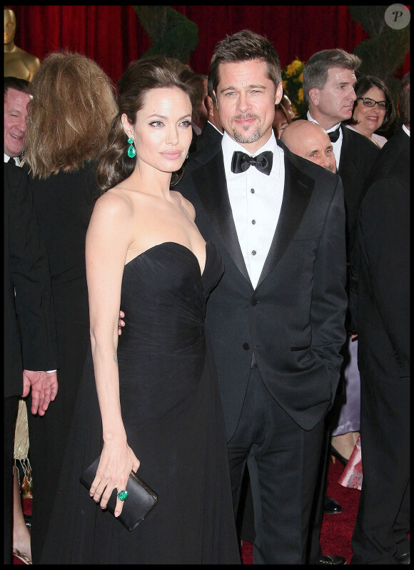 Angelina Jolie et Brad Pitt aux Academy Awards le 22 février 2009 à Hollywood. 