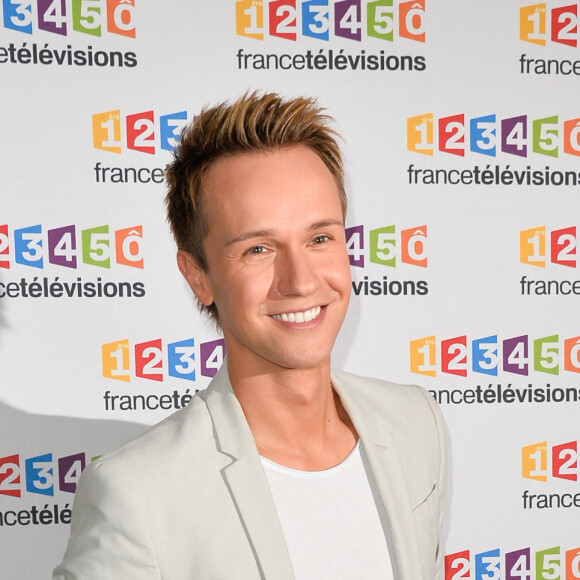 Cyril Féraud lors du photocall de la présentation de la nouvelle dynamique 2017-2018 de France Télévisions. Paris, le 5 juillet 2017. © Guirec Coadic/Bestimage 