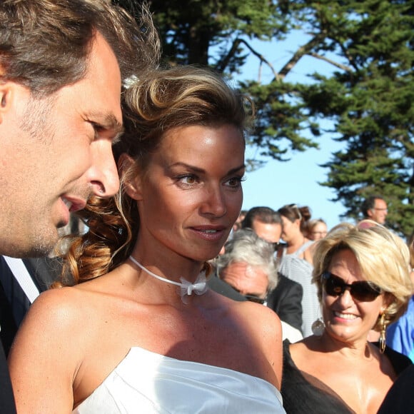 Mariage d'Ingrid Chauvin et de Thierry Peythieu à Lège Cap-Ferret. Le 27 août 2011.