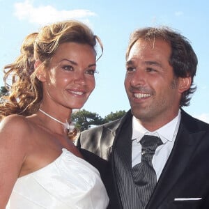 Mariage d'Ingrid Chauvin et de Thierry Peythieu à Lège Cap-Ferret. Le 27 août 2011.