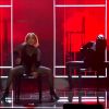 Jennifer Lopez et Maluma interprètent leurs titres "Pa' Ti" et "Lonely" lors de la cérémonie des "American Music Awards 2020" au Microsoft Theatre à Los Angeles, le 22 novembre 2020.