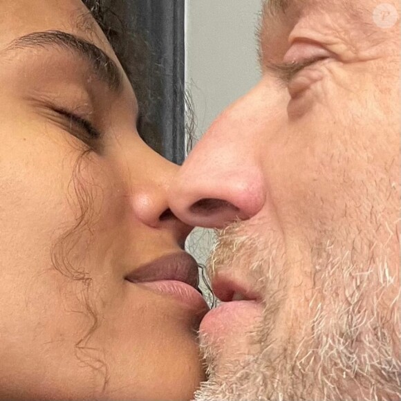 Tina Kunakey a souhaité un joyeux anniversaire à son mari Vincent Cassel sur Instagram le 23 novembre 2020.