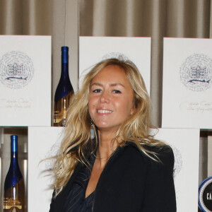 Enora Malagré lors de la soirée de lancement du nouveau coffret "Chateau Minuty x Casparian Caviar" au Salon Cristal de l'hôtel Lutetia à Paris, le 2 octobre 2019. © Denis Guignebourg/Bestimage